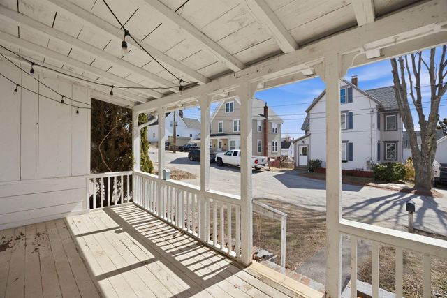 7 West Street, Tilton, NH 03276