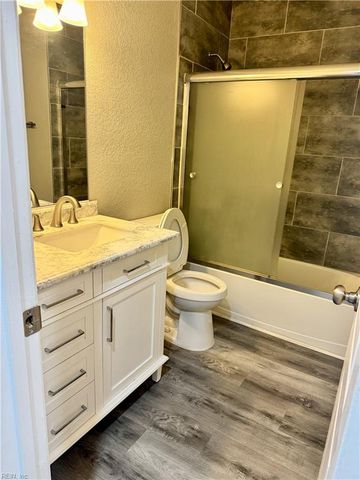 4869 Klamath RD, Virginia Beach, VA 23462