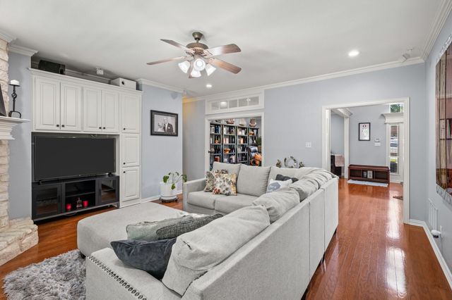 3409 Moneta Court, Arlington, TX 76001