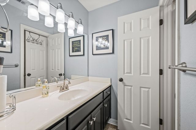 3409 Moneta Court, Arlington, TX 76001