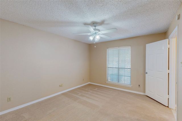 1912 N Irving Heights Drive, Irving, TX 75061