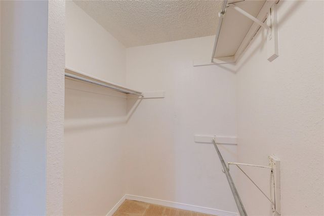 1912 N Irving Heights Drive, Irving, TX 75061