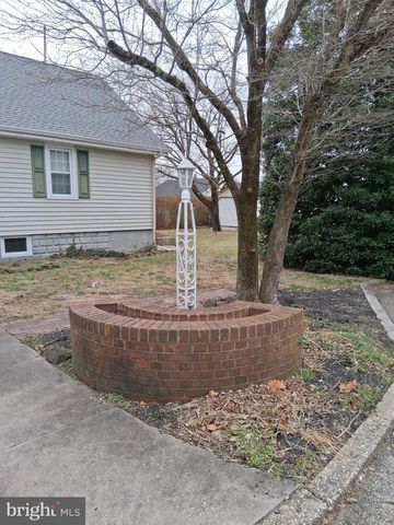 40 FRONT ST, Hammonton, NJ 08037