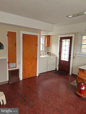 40 FRONT ST, Hammonton, NJ 08037