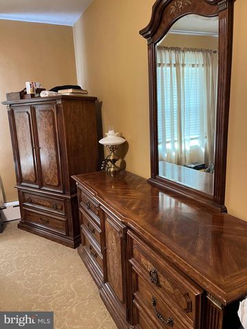 40 FRONT ST, Hammonton, NJ 08037