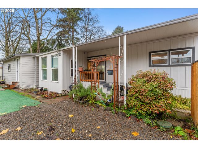 10405 Sw DENNEY Rd 93, Beaverton, OR 97008