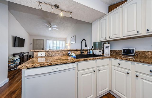 7807 HARDWICK DRIVE 123, New Port Richey, FL 34653