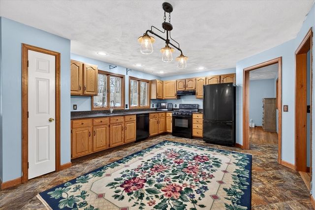 6 Wyoming Drive Drive, Cumberland, RI 02864