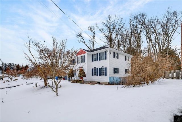 6 Wyoming Drive Drive, Cumberland, RI 02864