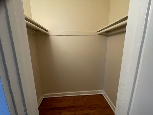 7955 S EMERALD Avenue 2, Chicago, IL 60620