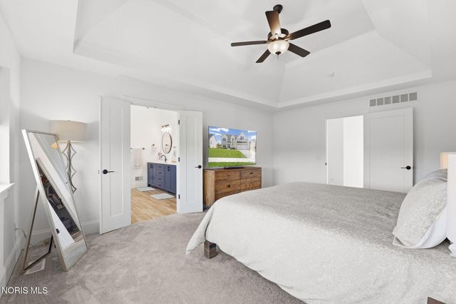 130 Barton Creek Drive, Perrysburg, OH 43551