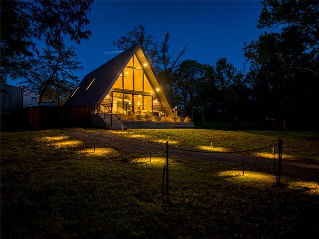 1219 Whispering Springs Drive, Tool, TX 75143