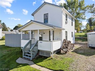 14860 Churchfield Street NW, North Lawrence, OH 44666