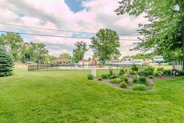 397 Connie Court, Eastlake, OH 44095