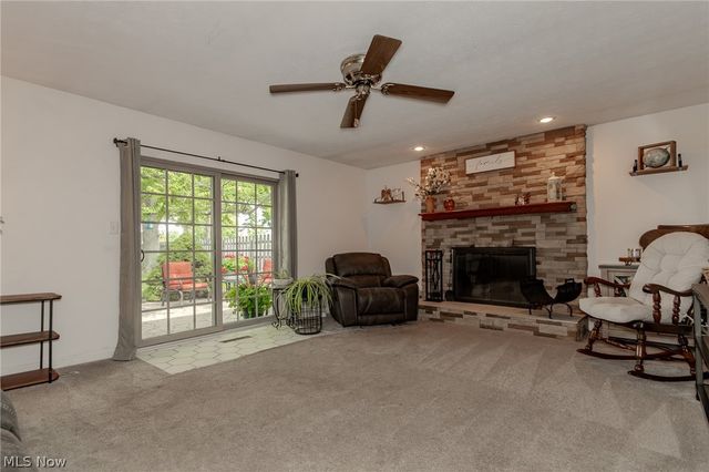 397 Connie Court, Eastlake, OH 44095
