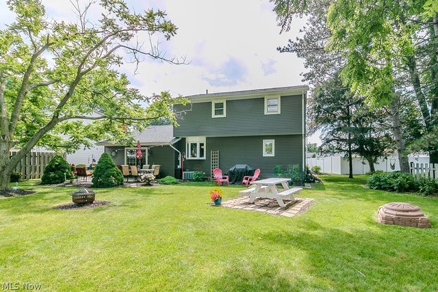 397 Connie Court, Eastlake, OH 44095