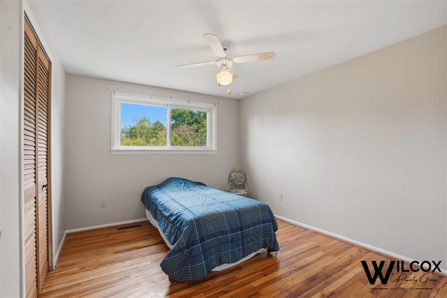 37944 Santa Anna Street, Clinton Township, MI 48036