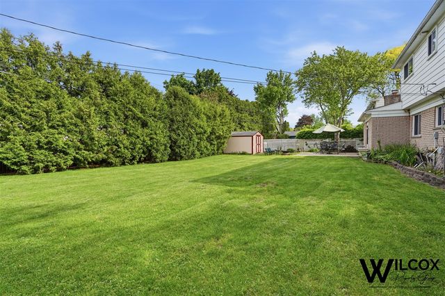 37944 Santa Anna Street, Clinton Township, MI 48036