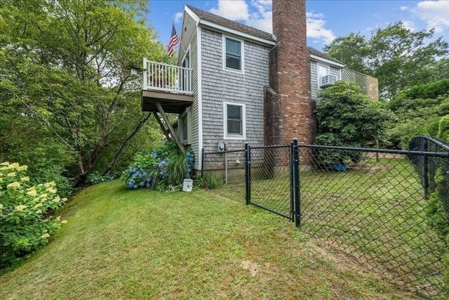 20 Brady Rd, Bourne, MA 02562