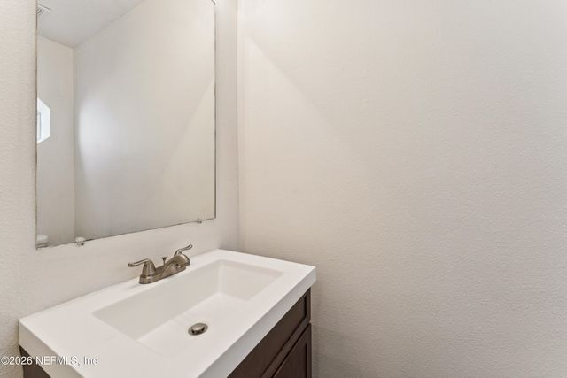 11798 LAKE BEND Circle, Jacksonville, FL 32218