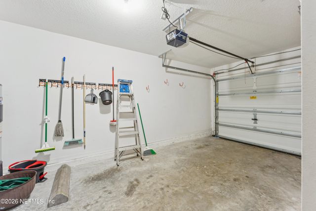 11798 LAKE BEND Circle, Jacksonville, FL 32218