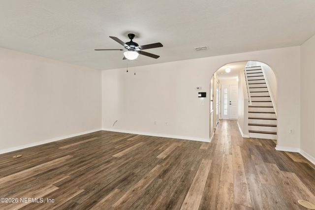 11798 LAKE BEND Circle, Jacksonville, FL 32218