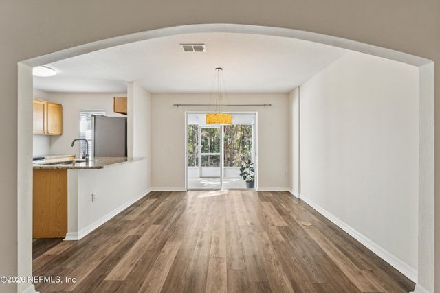 11798 LAKE BEND Circle, Jacksonville, FL 32218