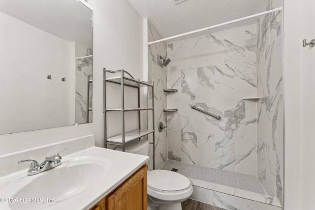 11798 LAKE BEND Circle, Jacksonville, FL 32218