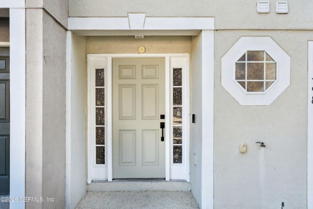 11798 LAKE BEND Circle, Jacksonville, FL 32218