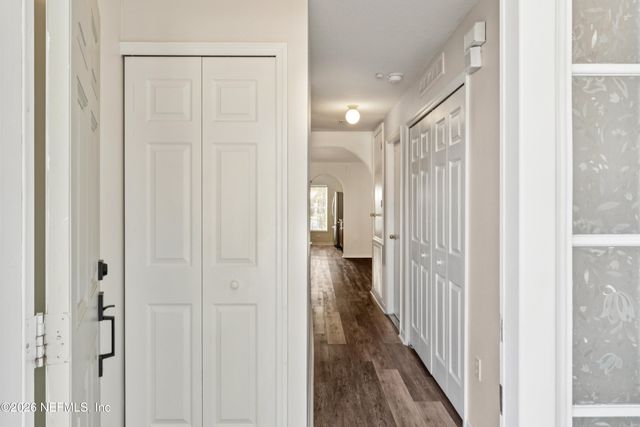 11798 LAKE BEND Circle, Jacksonville, FL 32218