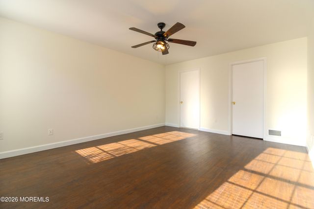 455 Hawthorne Place, Morganville, NJ 07751