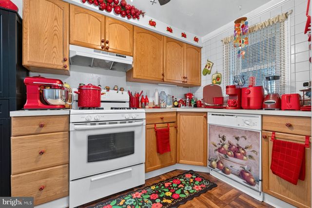 3930 LYNDALE AVE, Baltimore, MD 21213
