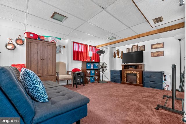 3930 LYNDALE AVE, Baltimore, MD 21213