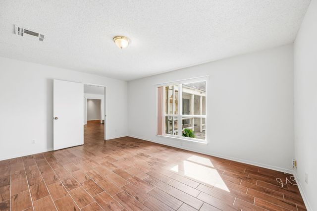 6122 Havendale Drive, Houston, TX 77072