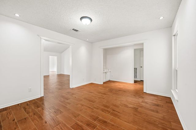 6122 Havendale Drive, Houston, TX 77072