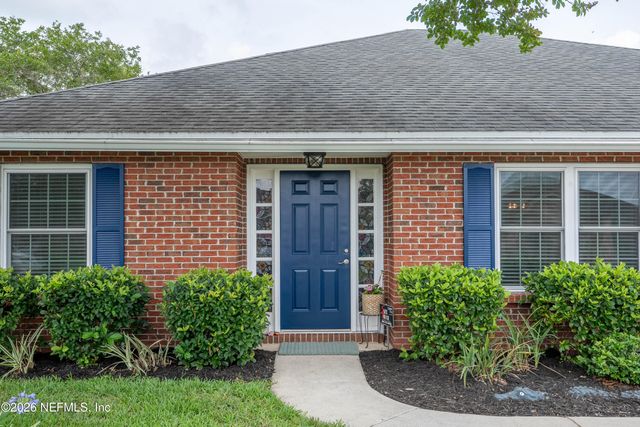6359 LAKE PLANTATION Drive, Jacksonville, FL 32244