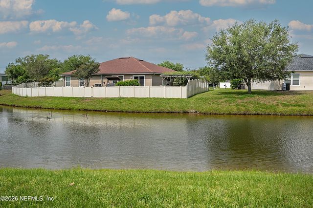 6359 LAKE PLANTATION Drive, Jacksonville, FL 32244