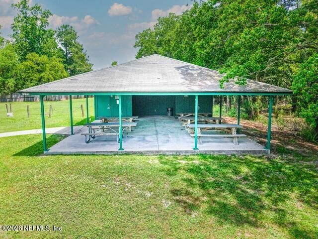 6359 LAKE PLANTATION Drive, Jacksonville, FL 32244