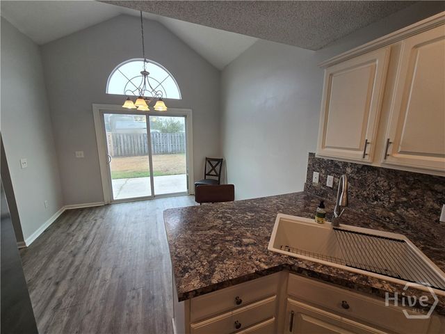 122 Hopeland Drive, Savannah, GA 31419