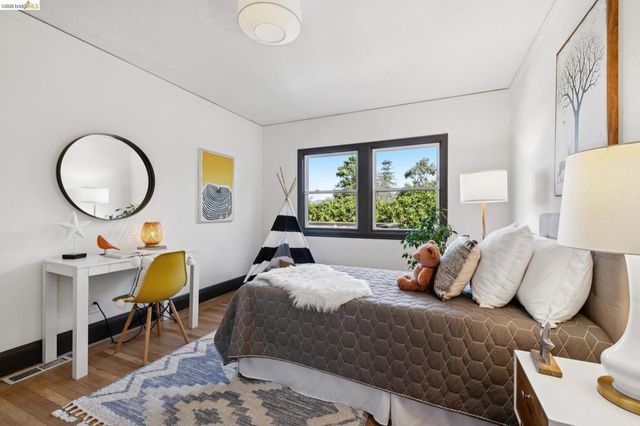 1509 Francis St, Albany, CA 94706