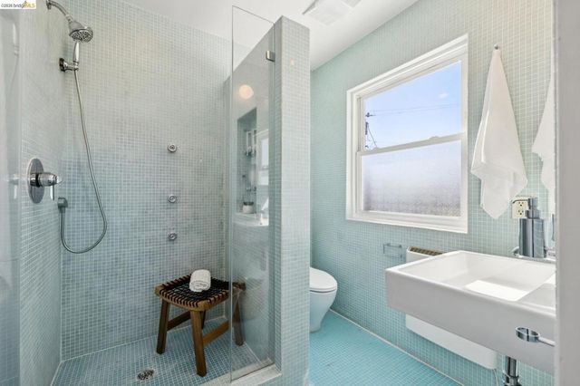 1509 Francis St, Albany, CA 94706