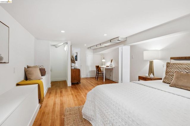 1509 Francis St, Albany, CA 94706