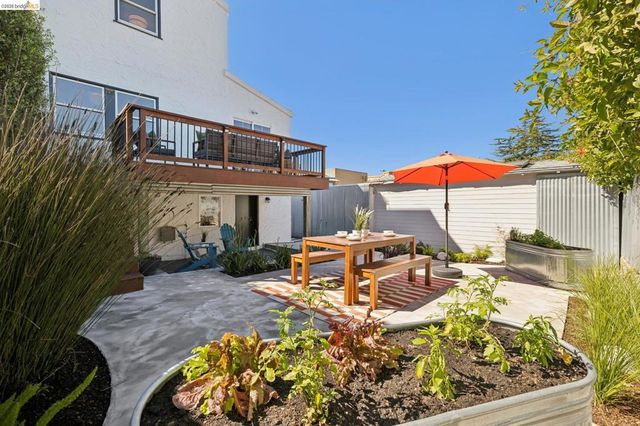 1509 Francis St, Albany, CA 94706