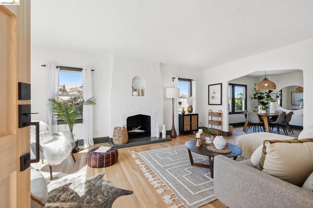 1509 Francis St, Albany, CA 94706