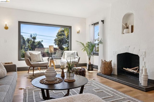 1509 Francis St, Albany, CA 94706