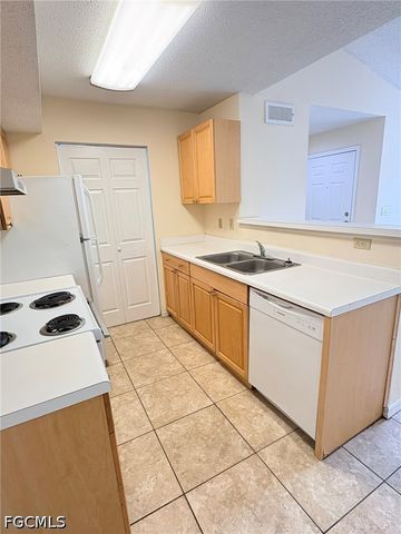 12630 Equestrian CIR 1804, Fort Myers, FL 33907