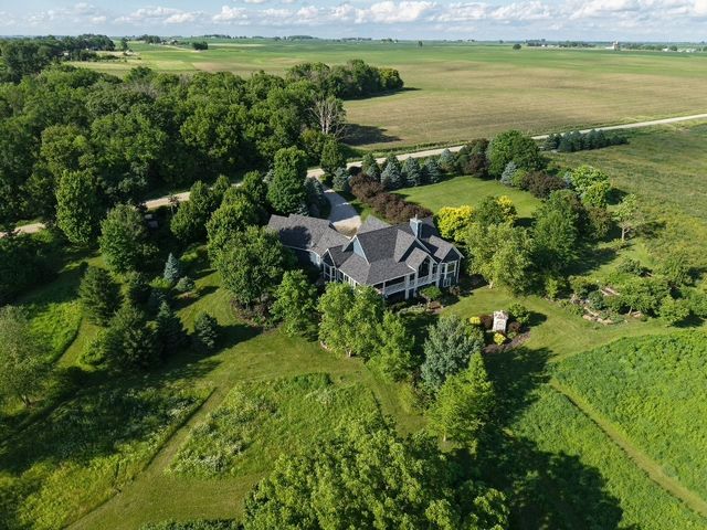 2190 140th Street, Ames, IA 50014