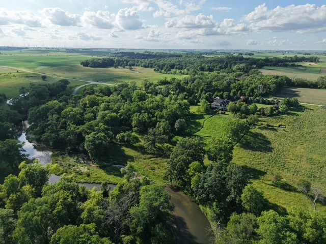2190 140th Street, Ames, IA 50014