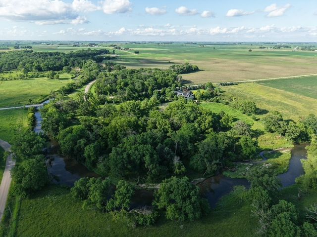 2190 140th Street, Ames, IA 50014