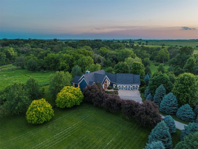 2190 140th Street, Ames, IA 50014